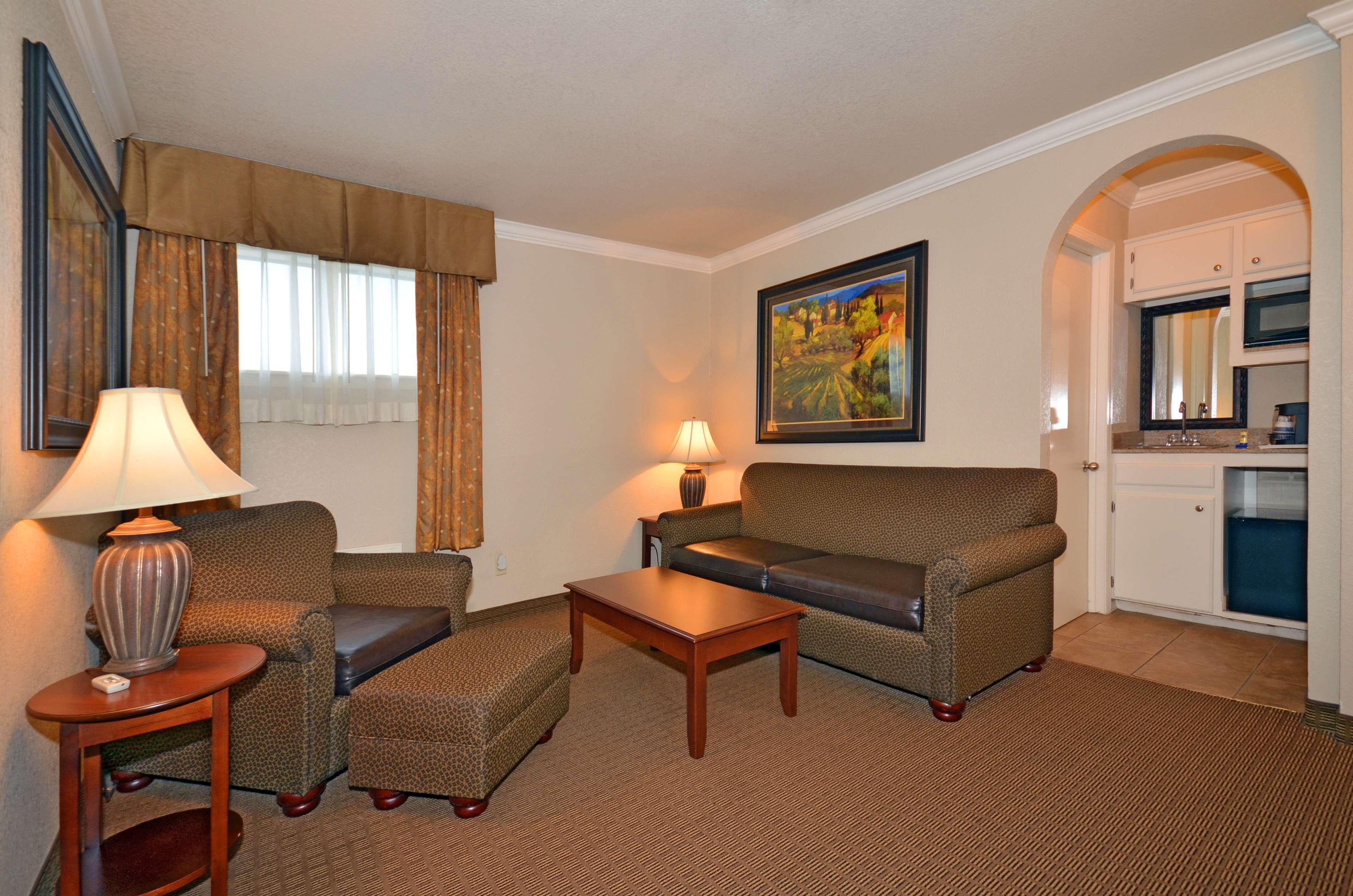 Best Western Inn Of Mcalester Exterior photo